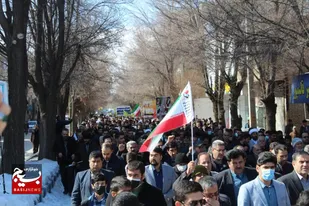 حضور پرشور مردم فارسان در راهپیمایی 22بهمن