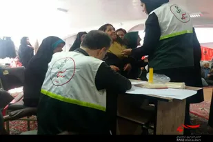 ارائه خدمات بهداشتی درمانی به اهالی شهرک ولیعصر(عج) همدان