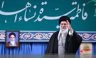 جمعی از پیشکسوتان و فرماندهان دفاع مقدس با رهبر انقلاب دیدار می&zwnj;کنند