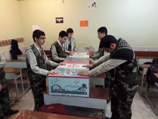 شهید &laquo;حسین سپهر&raquo; در کلاس درس حاضر شد