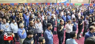 به همت پایگاه مقاومت بسیج کارگری شرکت کشت وصنعت نیشکر امیرکبیر &nbsp;عزاداری عظیم عاشوراییان در این شرکت &nbsp;تجلی پیوند ارادت و پیام ایستادگی