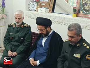 دیدار معاون هماهنگ کننده نمایندگی ولی فقیه در سپاه با خانواده شهدا میامی+ تصاویر