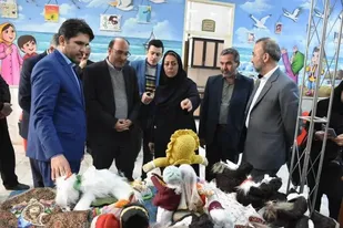 میزبانی کتابخانه عمومی آذربایجان شرقی ازنمایشگاه کسب&zwnj;وکارهای کوچک