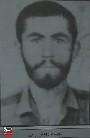 پاسداری که لباس مقدس سپاه را می&zwnj;پوشد باید شهادت طلب باشد