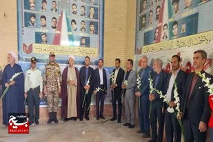 غبارروبی و عطرافشانی مزار شهدای کبودراهنگ همزمان با سالروز آزادسازی خرمشهر