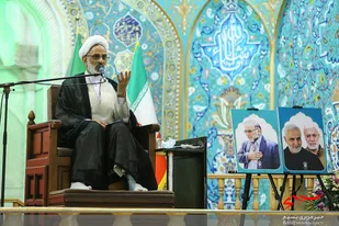 برطرف شدن مشکلات اقتصادی و اجتماعی مستلزم گسترش فرهنگ بسیجی است