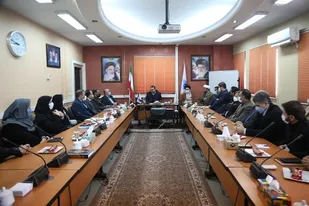 اولین نشست صمیمی رئیس دانشگاه یادگار امام(ره) با اعضای هیات علمی