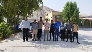 کمیته پشتیبانی ازکاروان زائران بندرخمیر عازم مرقد امام(ره) شد