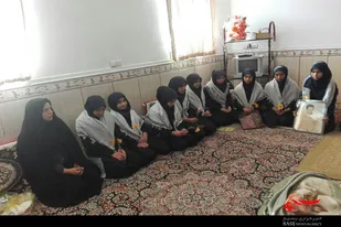 دیدار دانش&zwnj;آموزان بسیجی جوکار با خانواده شهید &laquo;ترکمان&raquo;
