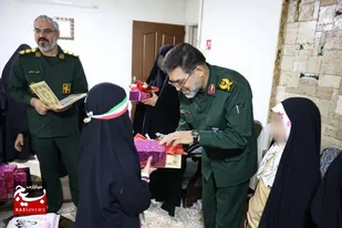 دیدار فرمانده سپاه انصارالحسین(ع) همدان با دختران مؤسسه &laquo;گل&zwnj;های نسیم&raquo;