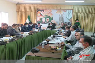 نشست صمیمی فرمانده سپاه ناحیه ملایر با دهیاران