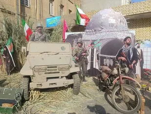 گشایش نمایشگاه بزرگداشت هفته دفاع مقدس در اهواز