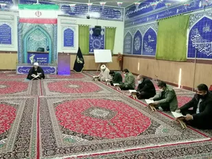 محفل انس با قرآن ویژه پایوران سپاه ناحیه گرمسار برگزار شد