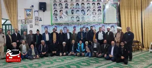 برگزاری برنامه شبی با رفیق شهیدم در شهر رویان+تصاویر