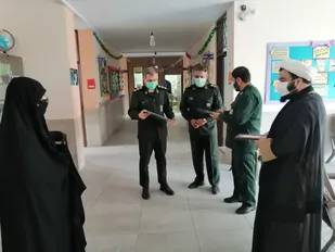دیدار فرمانده سپاه ناحیه گرمسار با معلمان بازنشسته