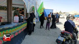 بسیج دانشجویی خراسان رضوی میزبان زائران در موکب شباب الرضوی&nbsp;