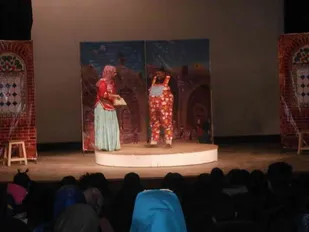 نمایش کودک&laquo; چهار صندوق شاد&raquo; خنده برچهره کودکان شاهرودی نشاند