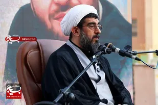 زنده&zwnj;نگه&zwnj;داشتن یاد شهدا، ادامه راه نورانی عاشورا در جامعه امروز است