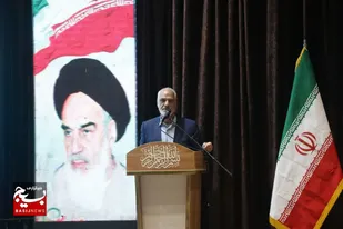 استاندار خوزستان: مسئولان موظف به توجه به نظرات و پیشنهادات اصناف هستند