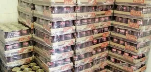 توزیع 2000 قوطی کنسرو   میان خانواده های تحت حمایت کمیته امداد کهریزک