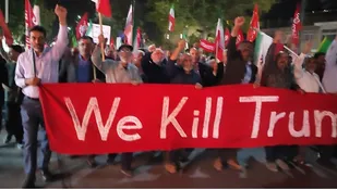 ما ملت عاشورا از جنگ نمی ترسیم