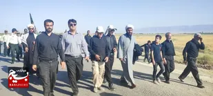 جاماندگان اربعین حسینی در چناران، با پای دل با زائران کربلا همراه شدند + عکس