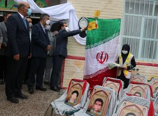 زنگ انقلاب در دبیرستان دخترانه سمیه هرات نواخته شد