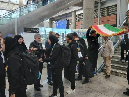 بازگشت تیم ملی دوومیدانی ناشنوایان به ایران