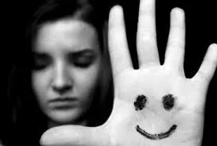 هیس؛ زنان در محیط کار فریاد نمی&zwnj;زنند
