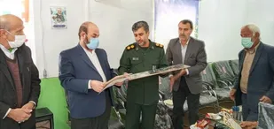 تجلیل از پیشکسوتان ایثار و شهادت اصناف لردگان