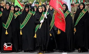 با چادر غیرت و قلم جهاد، از حریم ولایت دفاع می&zwnj;کنیم