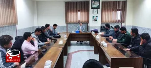 دیدار فرماندهان بسیج دانش آموزی با مدیر آموزش و پرورش خمینی شهر