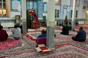 برگزاری نشست بصیرتی در حوزه شهید خواستان فامنین