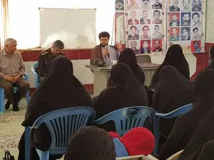 همسران پاسداران در مجاهدت آنها شریک هستند