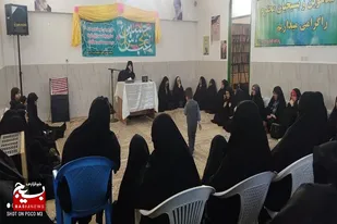نشست بصیرتی با محوریت جهاد تبیین در سرخه برگزار شد