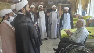 عیادت جمعی از اساتید و طلاب بسیجی از جانبازان قطع نخاعی
