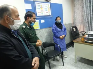 از تجلیل کادر درمان تا ضدعفونی و توزیع ماسک بسیجیان بسطام+ تصاویر