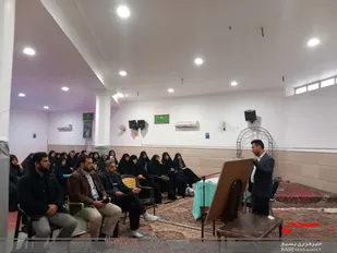 کارگاه اقتصاد مقاومتی و مشاوره کسب و کار در قم برگزار شد