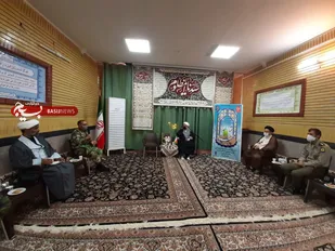 دیدار کارکنان عقیدتی سیاسی قرارگاه عملیاتی لشکر ۵۸ تکاور ذوالفقار با امام جمعه شاهرود