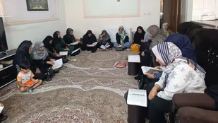 تلاوت قرآن، بهانه&zwnj; ای برای گردهمایی و صله رحم