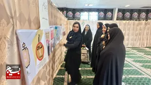 برپایی نمایشگاه عکس و پوستر پیشگیری از طلاق&nbsp;در زاهدان