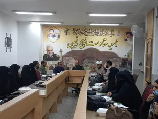 دفاع مقدس گنجی در دستان ماست