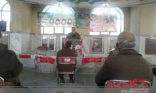 شهدا به تاسی از فرهنگ عاشورا خون خود را تقدیم انقلاب کردند