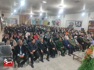 حاج قاسم، نمونه&zwnj;ی برجسته&zwnj;ای از تربیت&zwnj;شدگان اسلام و مکتب امام خمینی بود