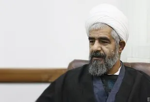 عذرخواهی امام خامنه&lrm;ای درسی برای مسوولین بود