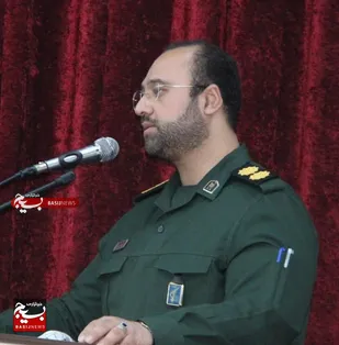 امام خمینی (ره) مظهر ایمان وناجی ایران اسلامی بود