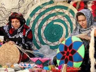 بانوی بدره&zwnj;ای خالق صنایع&zwnj;دستی زیبا