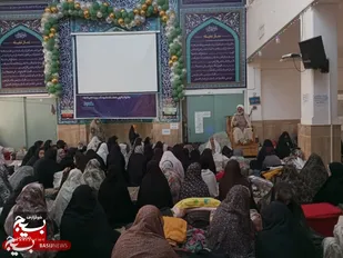 انجام واجبات و عمل به مستحبات دو راه رسیدن به سعادت هستند