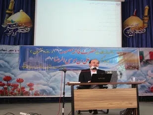 نشست سیاسی و بصیرتی ناحیه مقاومت حضرت امام صادق(ع)