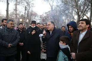 وظیفه مسوولان امید آفرینی در جامعه است/ تجلیل از مادر شهیدان خالقی&zwnj;پور در زنجان